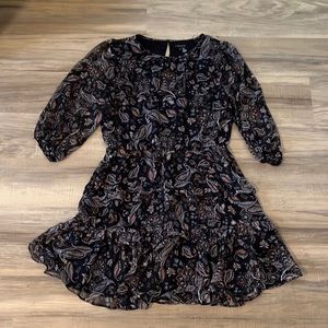Short dress with long mesh sleeves